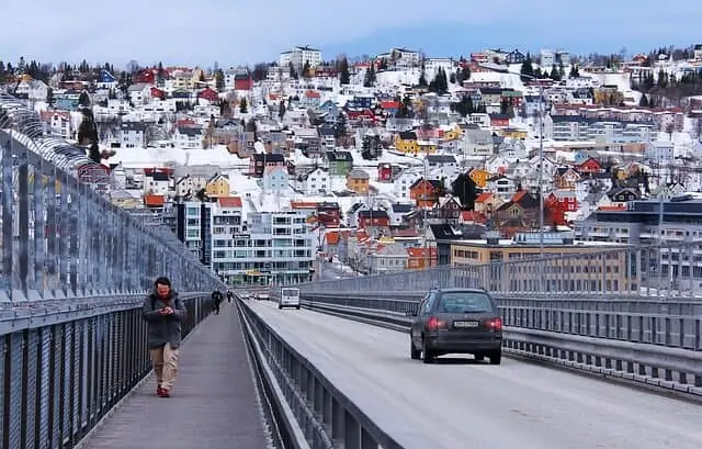 גשר טרומסו (Tromsø), נורווגיה